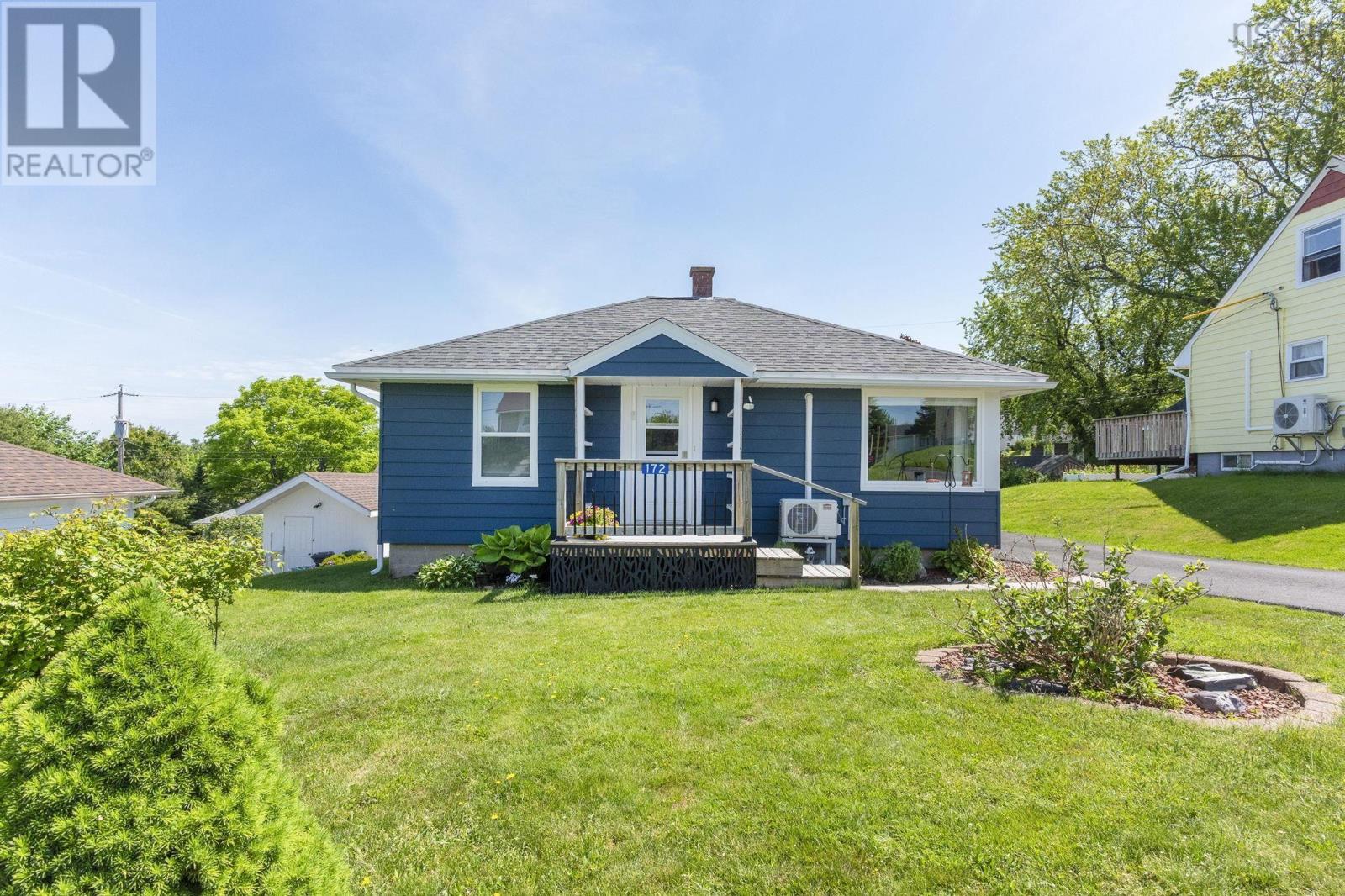 MLS® listing #29890620 for sale located at 172 Spritsail Road