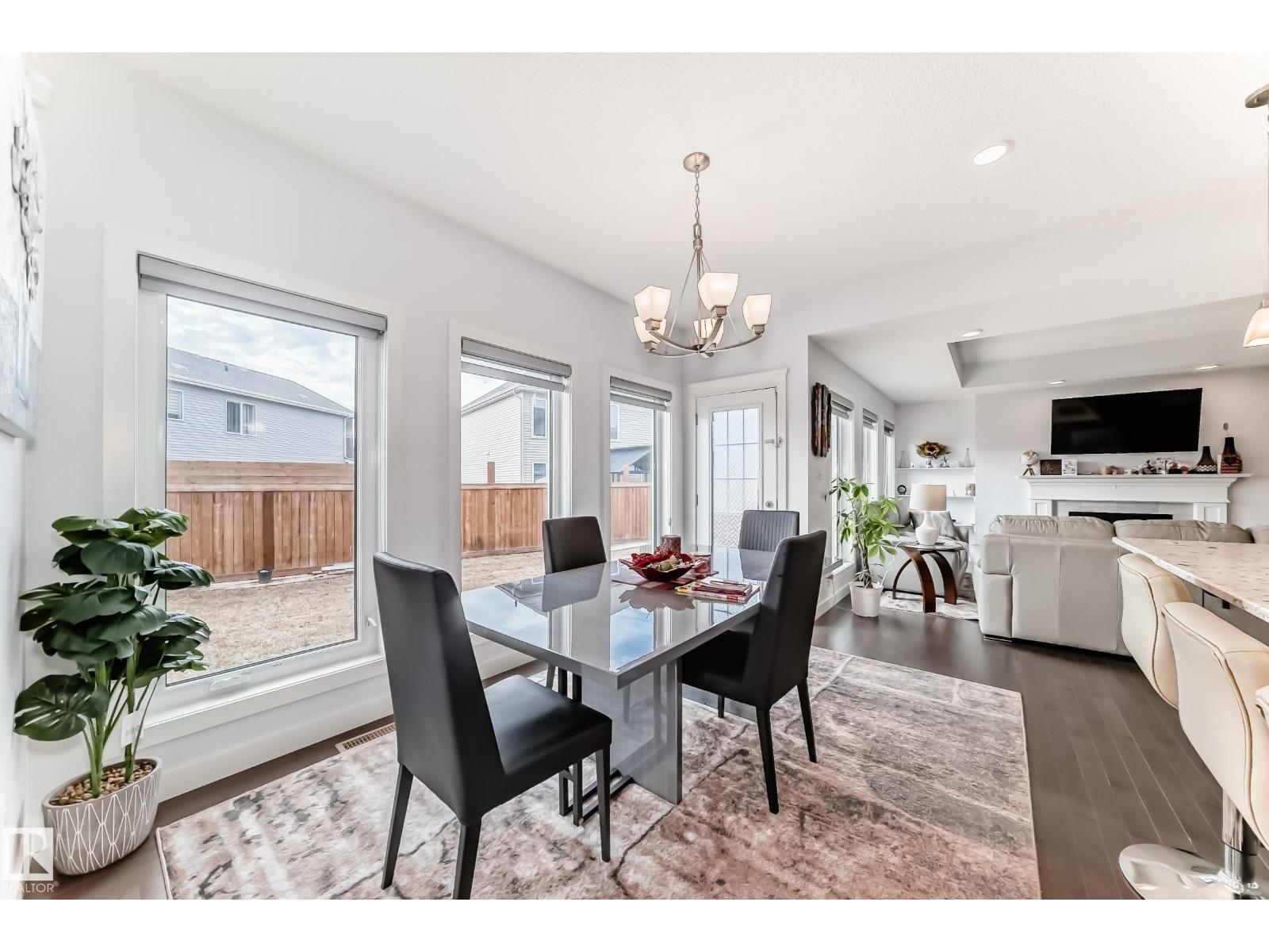 MLS® listing #29891580 for sale located at 922 173A ST SW