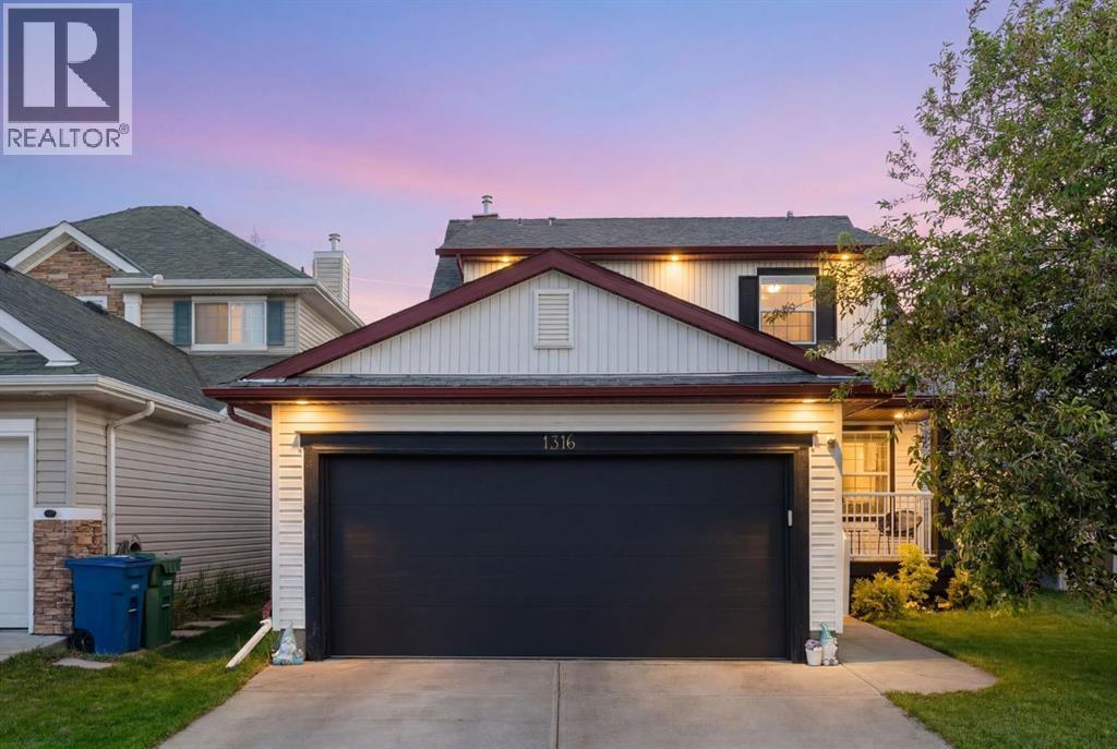 MLS® listing #29893472 for sale located at 1316 Bayside Avenue SW