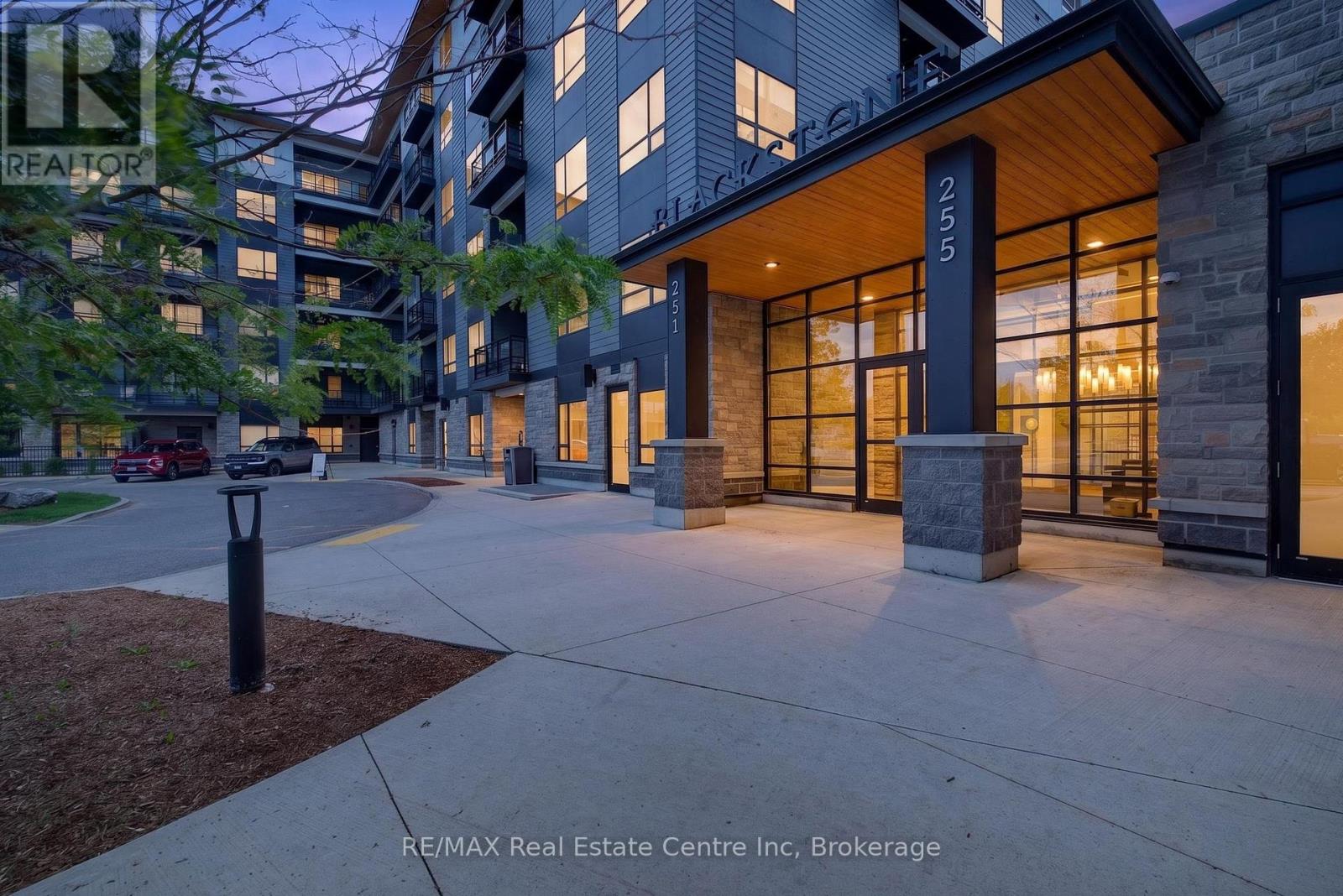 MLS® listing #29893656 for sale located at 218 - 251 NORTHFIELD DRIVE