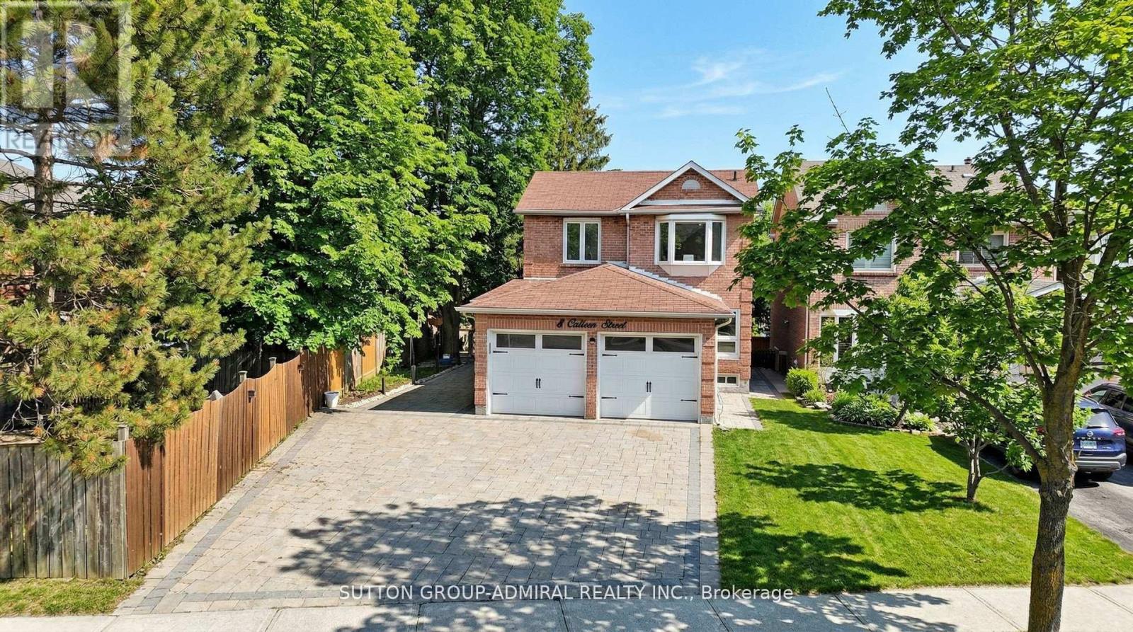 MLS® listing #29893838 for sale located at 8 COLLEEN STREET