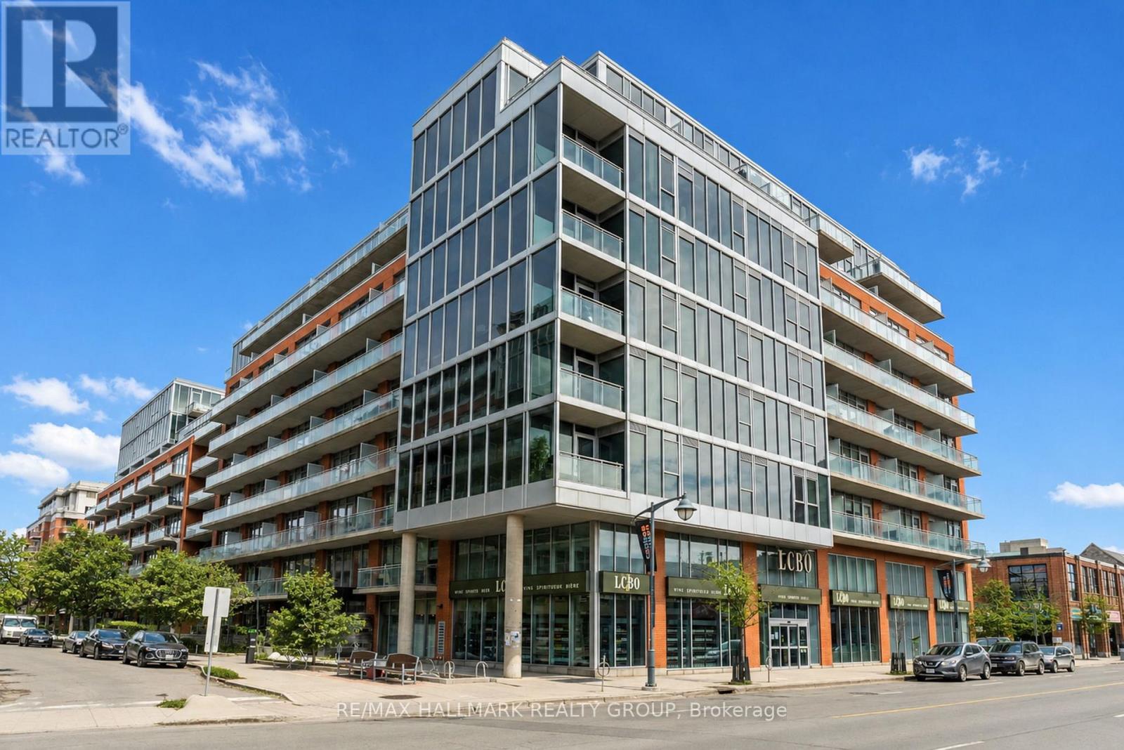 MLS® listing #29893941 for sale located at 704 - 360 MCLEOD STREET