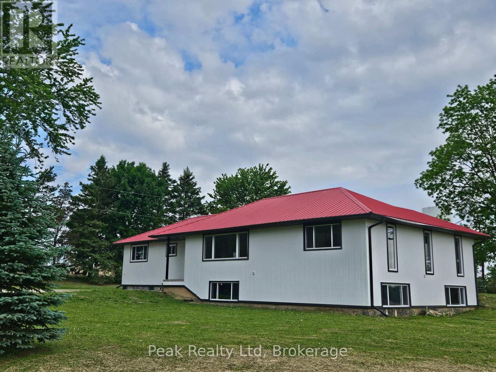 MLS® listing #29893946 for sale located at 38934 BELGRAVE ROAD