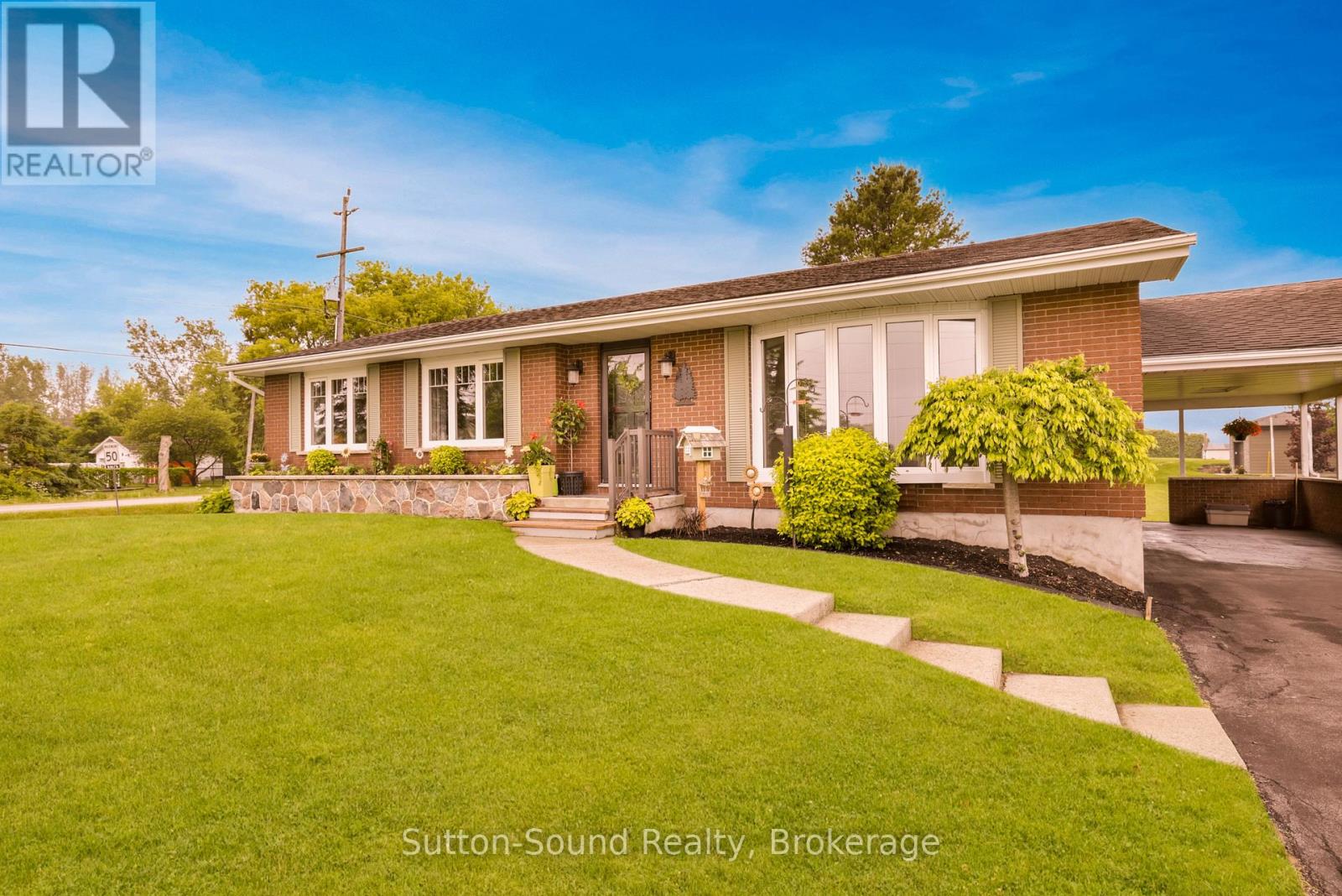 MLS® listing #29894285 for sale located at 298436 RANGE ROAD