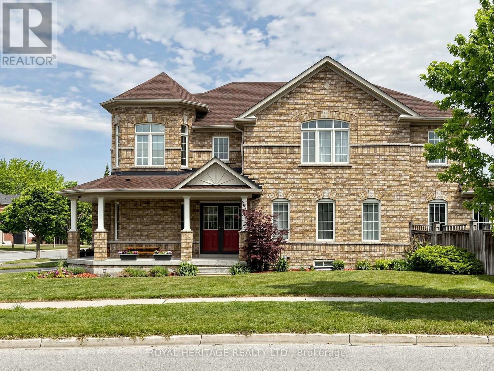 MLS® listing #29894305 for sale located at 1 WAKEM COURT