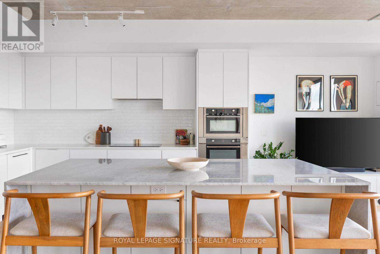 MLS® listing #29894706 for sale located at PH604 - 899 COLLEGE STREET