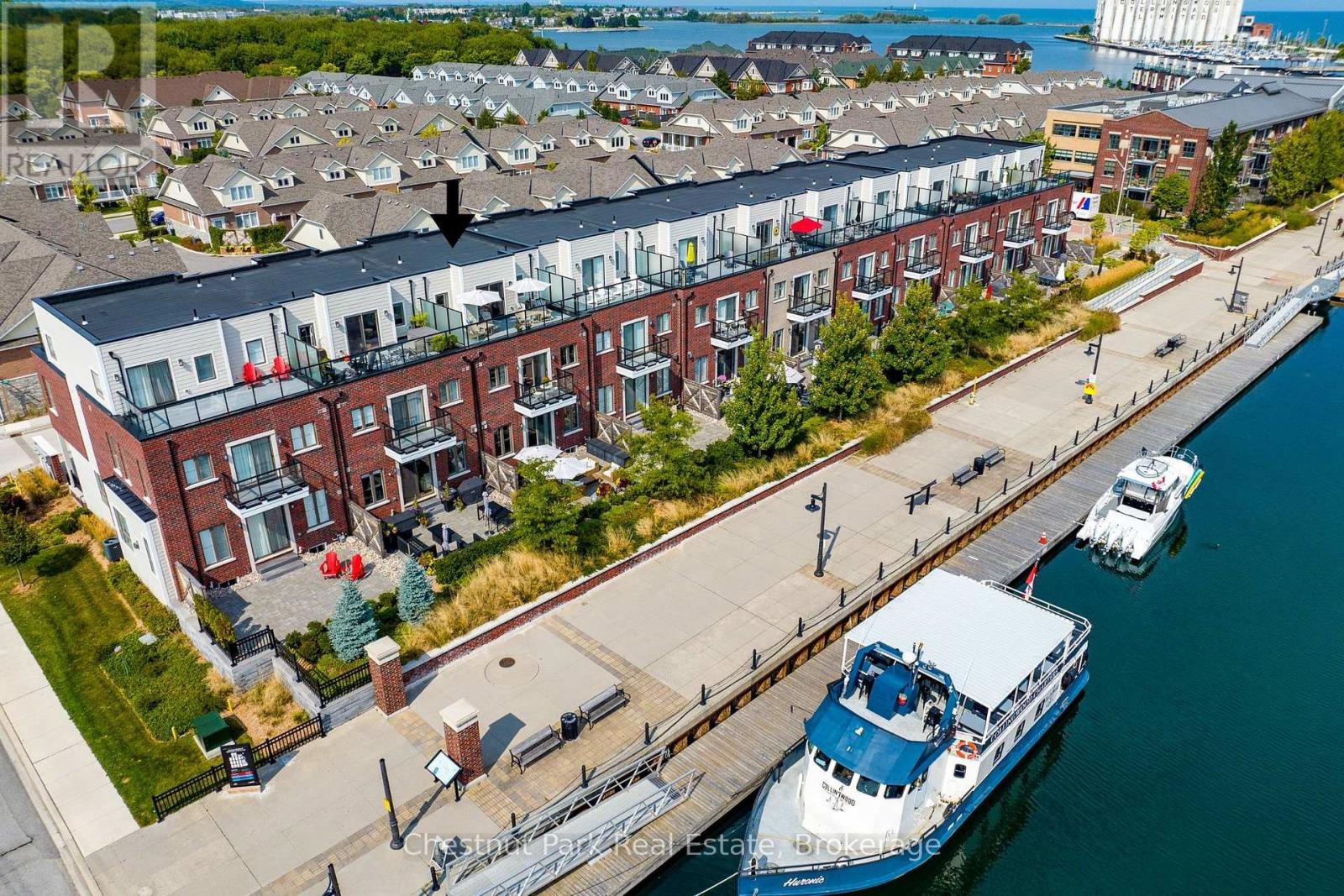 MLS® listing #29894982 for sale located at 31 EMERSON MEWS