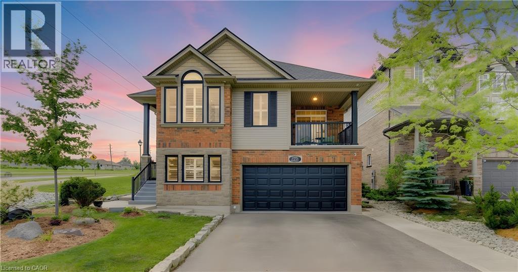 MLS® listing #29895200 for sale located at 725 ZURICH Drive