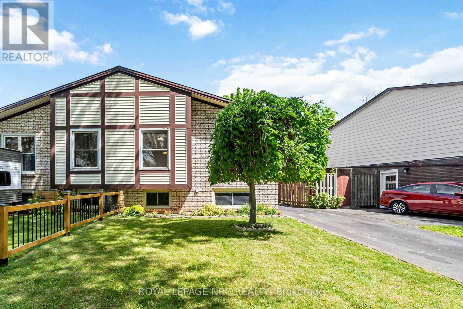MLS® listing #29896306 for sale located at 6583 HARMONY AVENUE