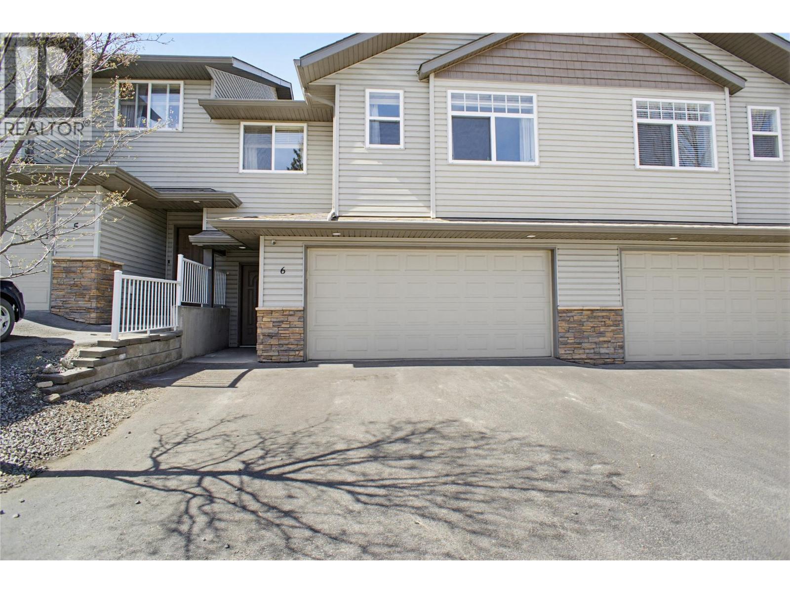 MLS® listing #29898005 for sale located at 2046 ROBSON Place Unit# 6