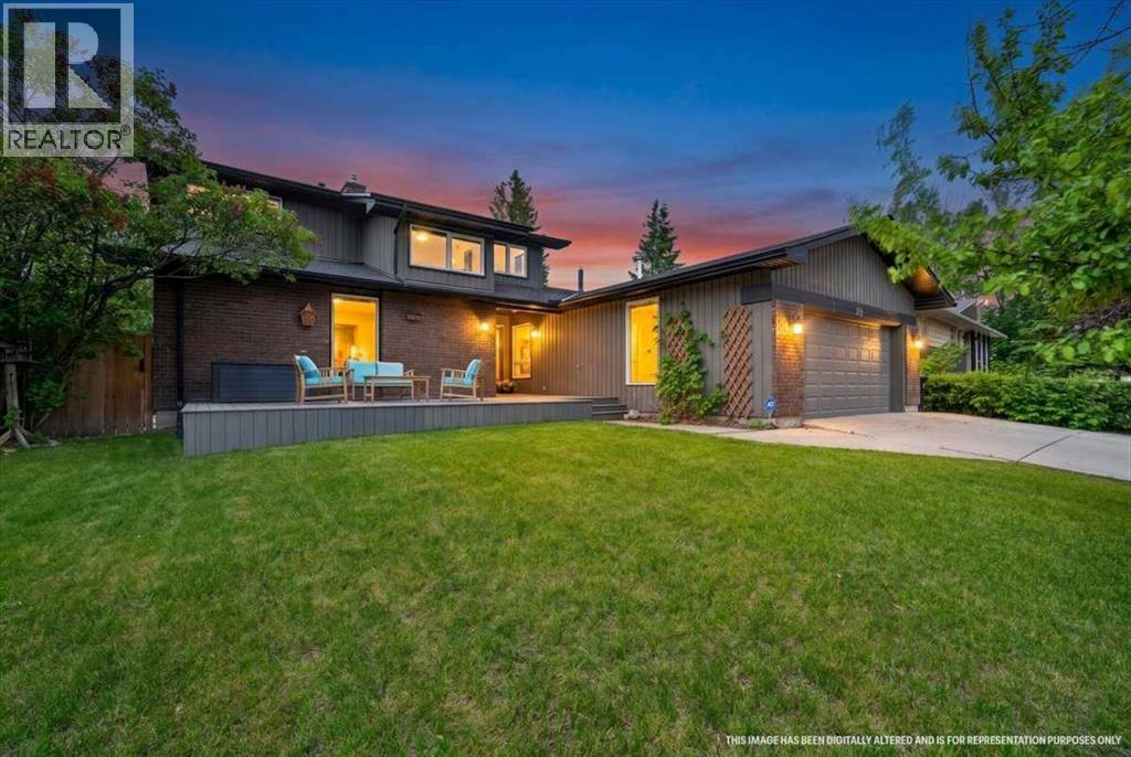 MLS® listing #29899406 for sale located at 127 Pump Hill Crescent SW