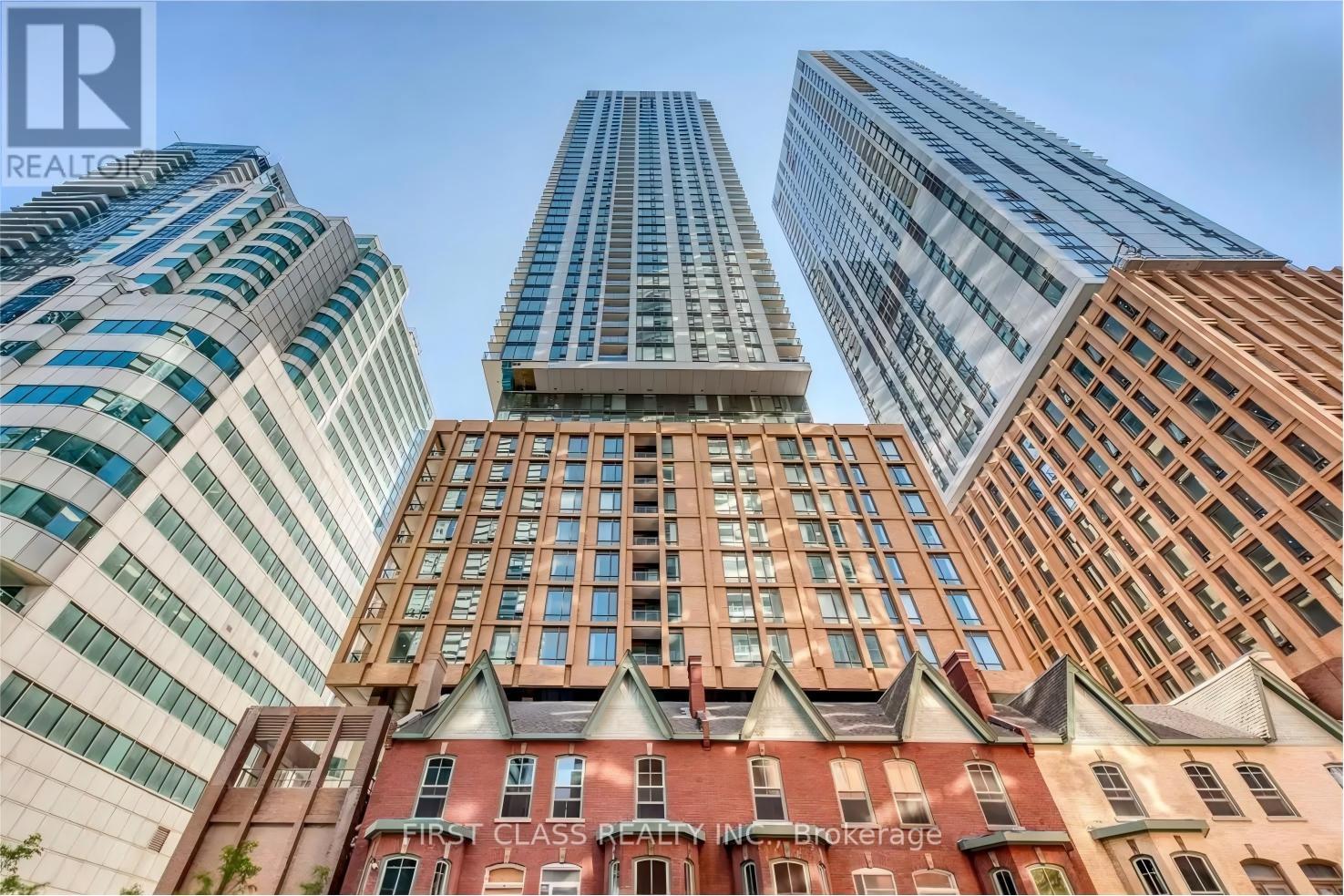 MLS® listing #29899895 for sale located at 8 WIDMER STREET