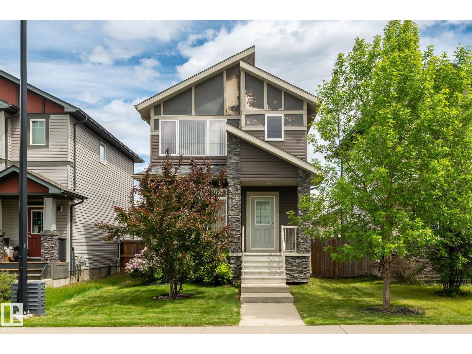 MLS® listing #29899937 for sale located at 6927 cardinal wynd SW