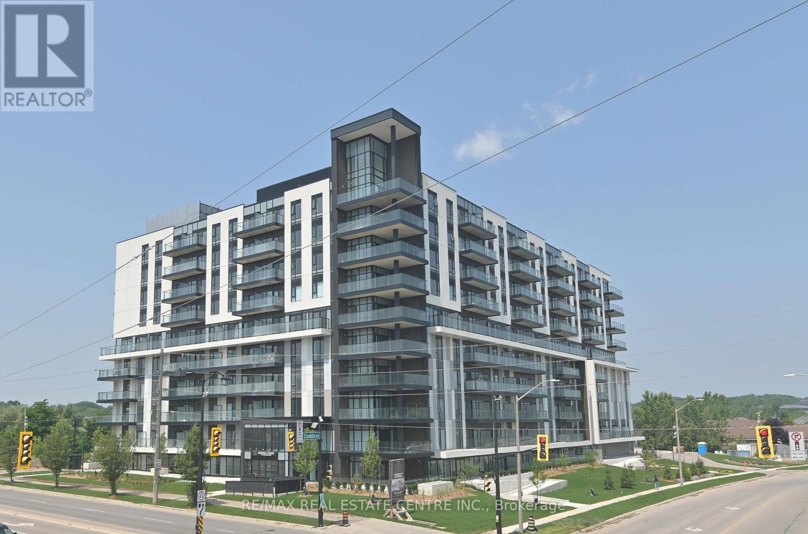 MLS® listing #29900284 for sale located at 724 - 575 CONKLIN ROAD