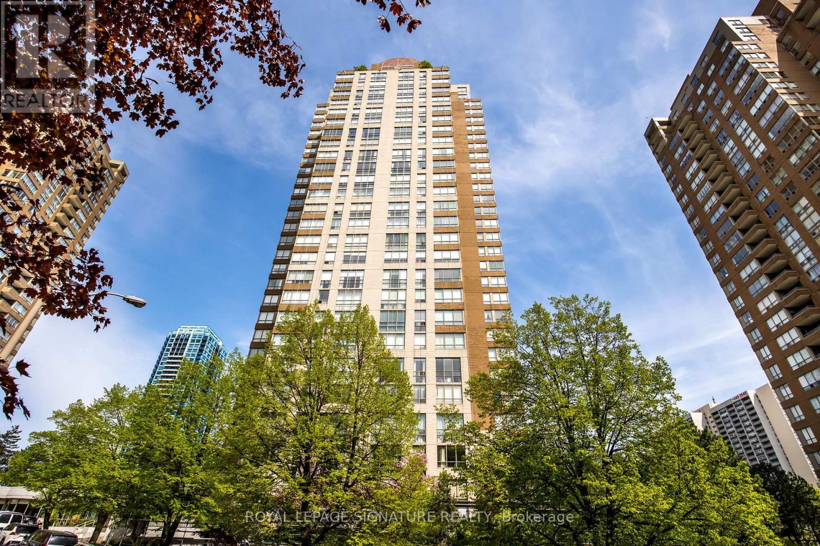 MLS® listing #29900397 for sale located at 2903 - 205 WYNFORD DRIVE