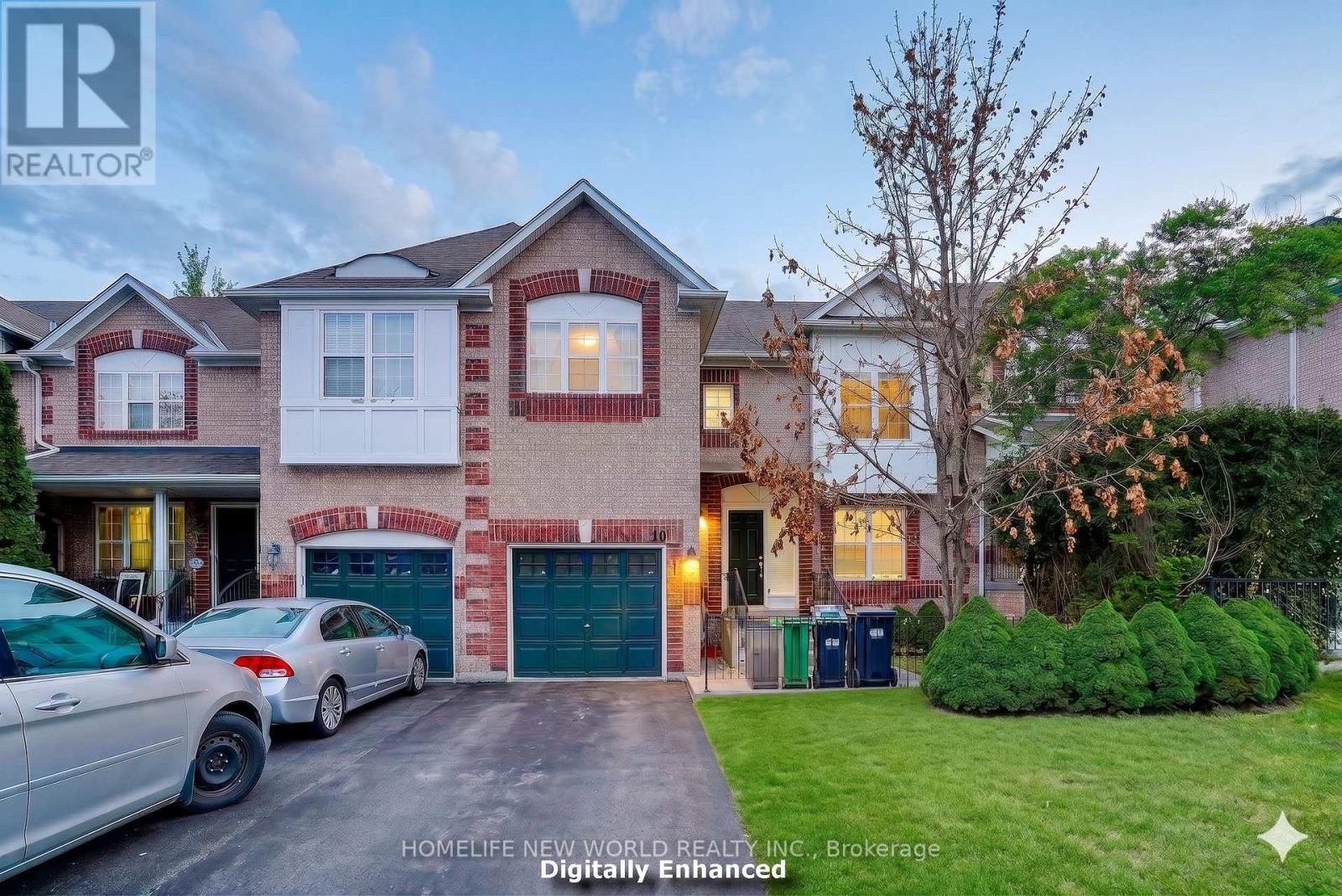 MLS® listing #29900804 for sale located at 10 - 199 HILLCREST UPPER AVENUE