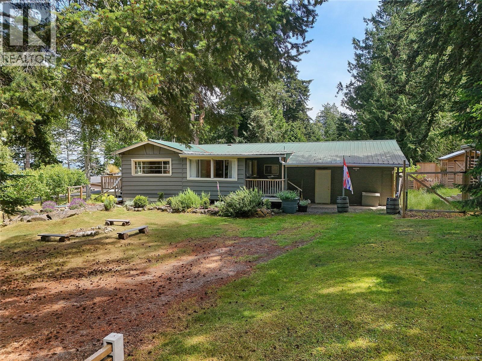 MLS® listing #29900809 for sale located at 222 Skana Gate Rd