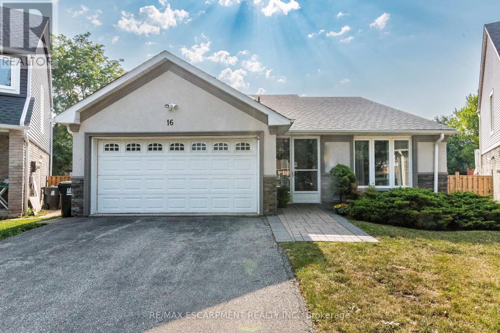 MLS® listing #29901620 for sale located at 16 ACKROW COURT