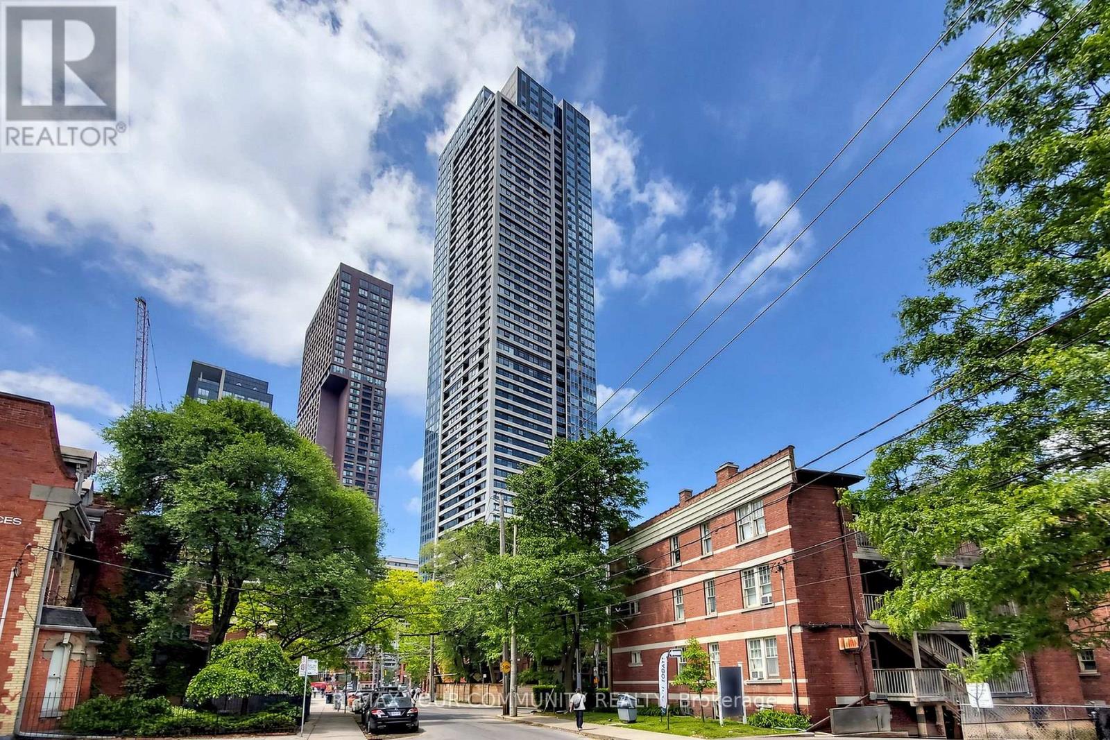 MLS® listing #29902173 for sale located at 507 - 609 SHERBOURNE STREET E