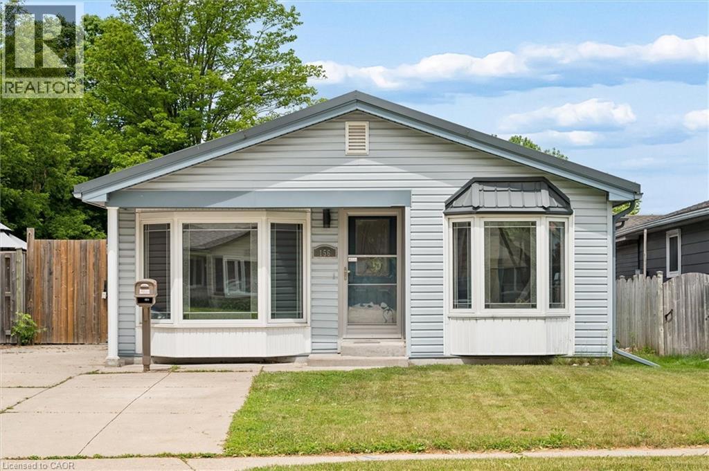 MLS® listing #29902981 for sale located at 156 TRAYNOR Avenue