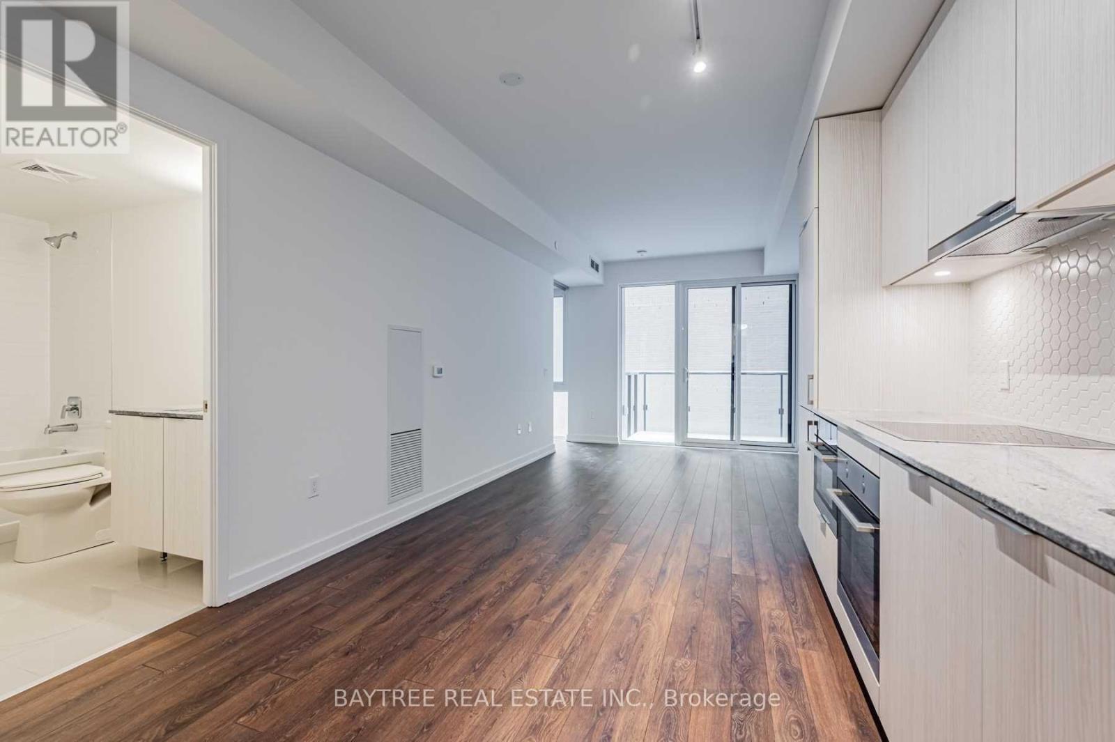 MLS® listing #29903048 for sale located at 606 - 158 FRONT STREET E