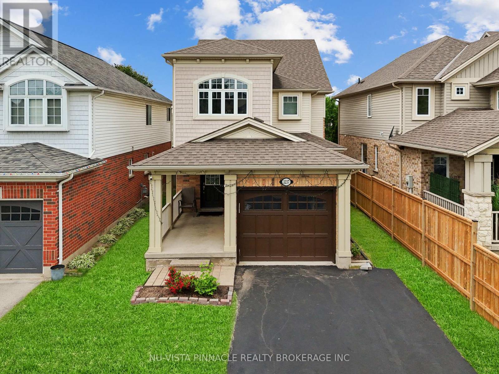 MLS® listing #29903149 for sale located at 3237 BAYHAM LANE