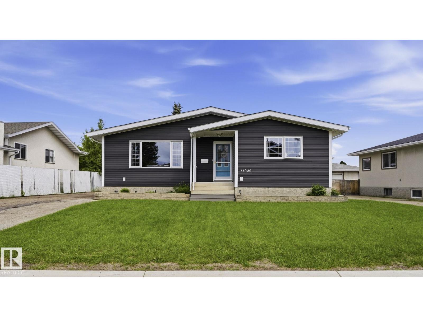 MLS® listing #29903509 for sale located at 11020 162A AV NW