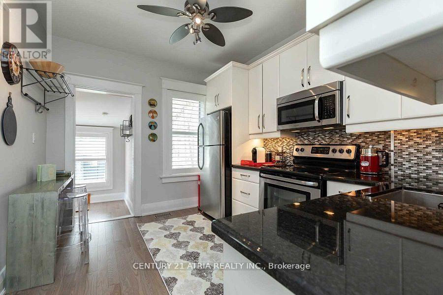 MLS® listing #29903707 for sale located at 639 MORTIMER AVENUE