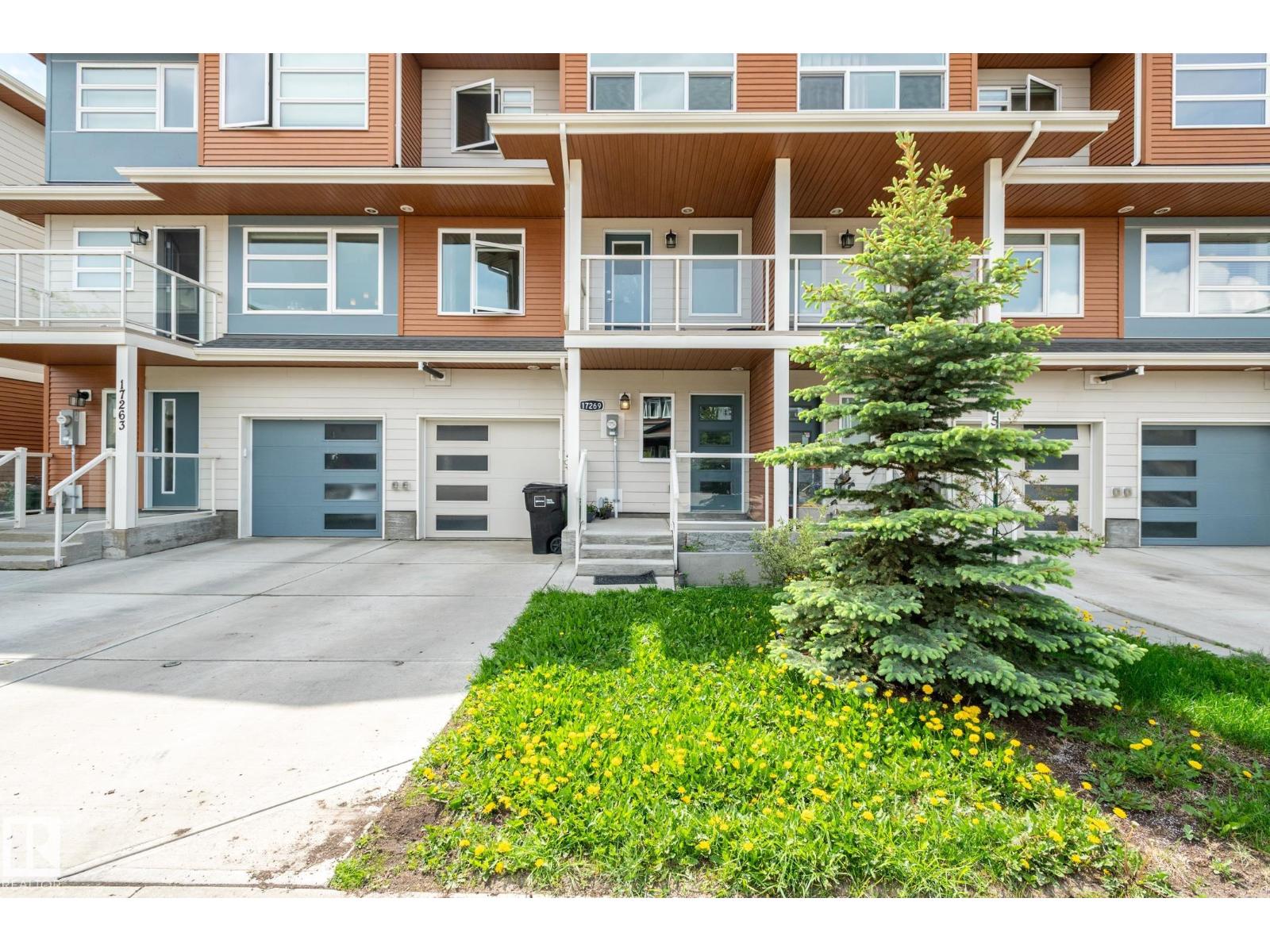 MLS® listing #29907067 for sale located at 17269 9 AV SW