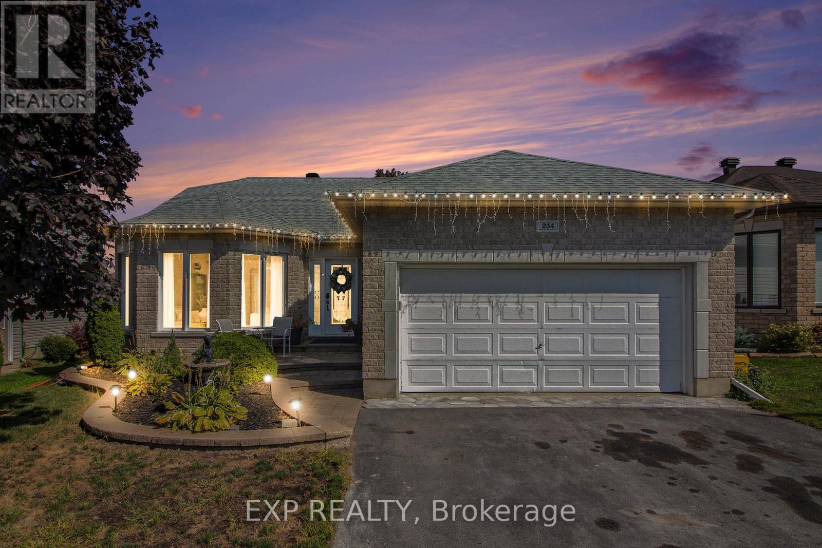 MLS® listing #29908632 for sale located at 234 SANDRA CRESCENT