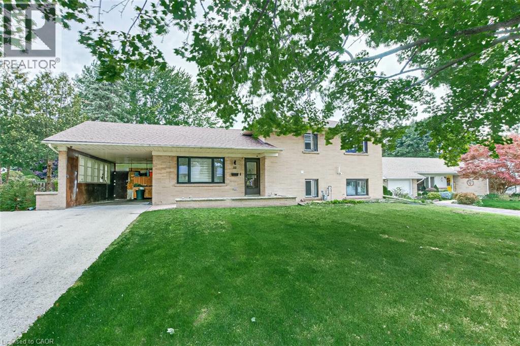 MLS® listing #29909267 for sale located at 33 TYRELL Street