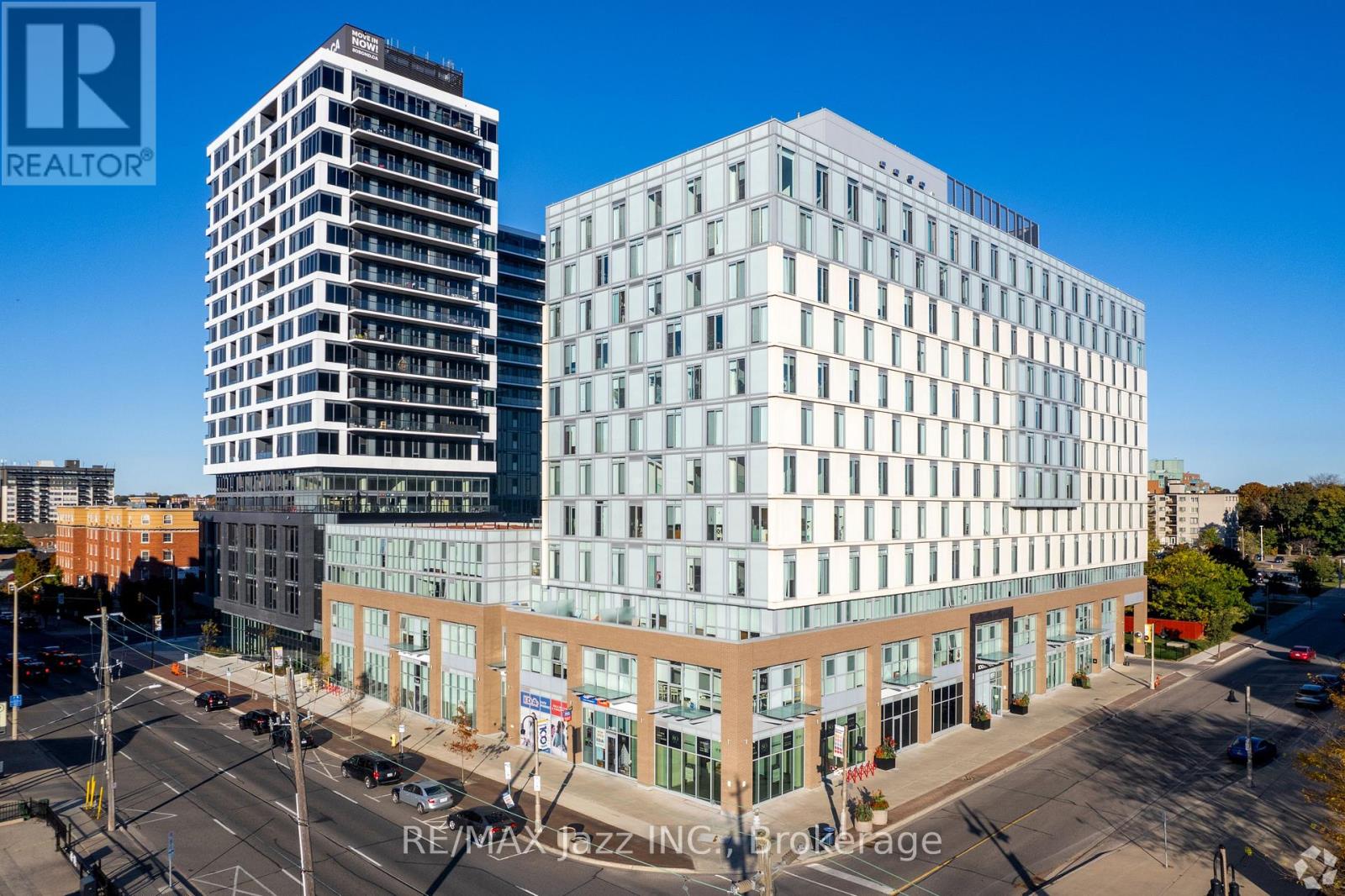 MLS® listing #29910079 for sale located at 1004 - 100 BOND STREET E