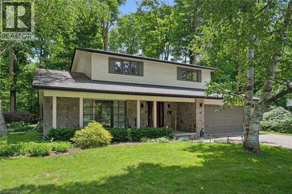 MLS® listing #29911627 for sale located at 15 WILDWOOD Place