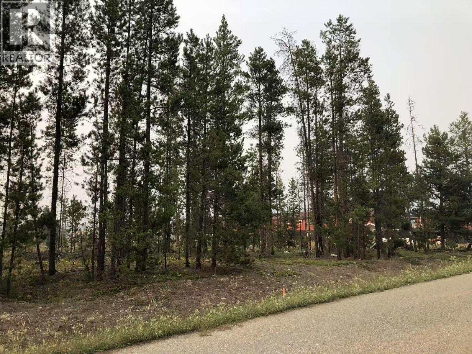 MLS® listing #29912205 for sale located at 995 S CRANBERRY LAKE ROAD