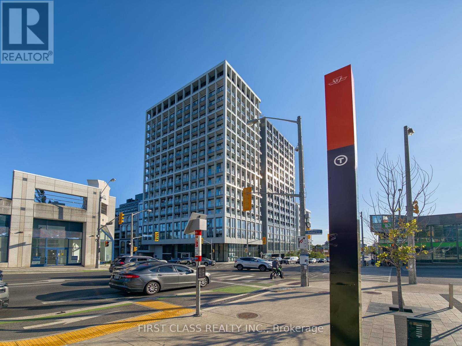 MLS® listing #29913247 for sale located at 1509 - 2020 BATHURST STREET