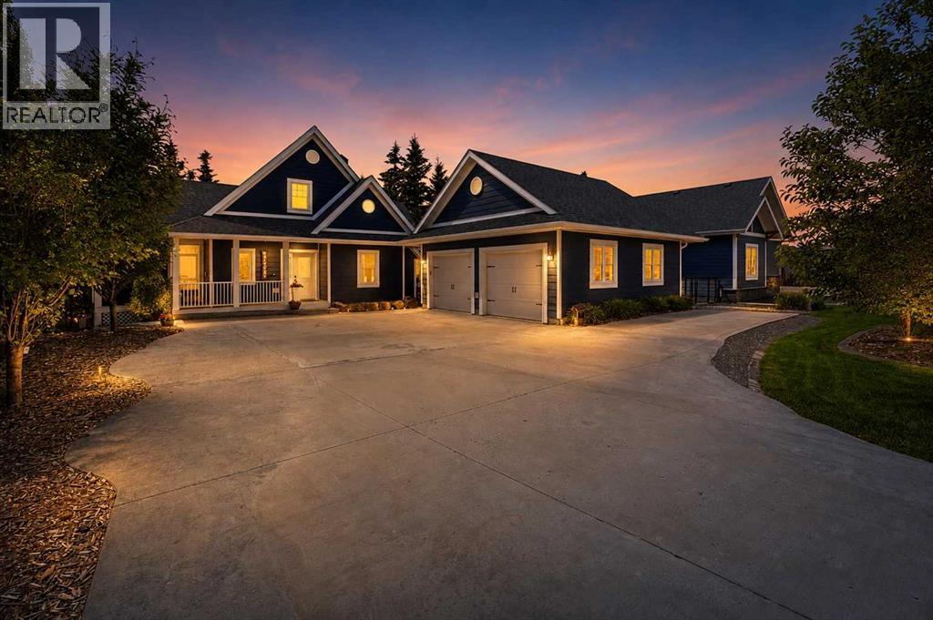 MLS® listing #29913383 for sale located at 616 Bridgeview Road