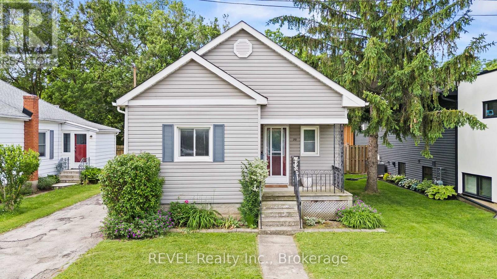 MLS® listing #29914187 for sale located at 20 MONCK STREET