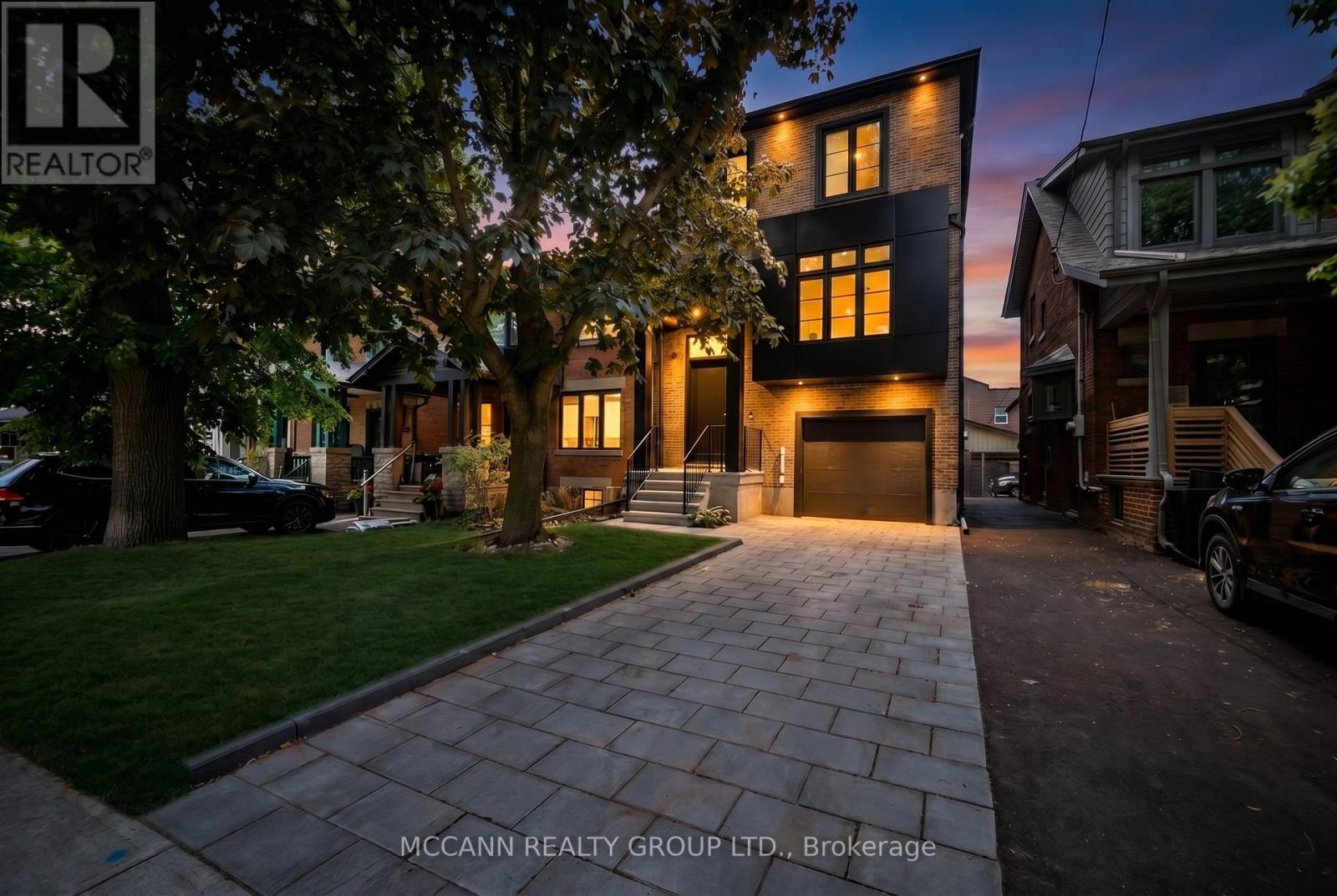MLS® listing #29914225 for sale located at 162 ARLINGTON AVENUE