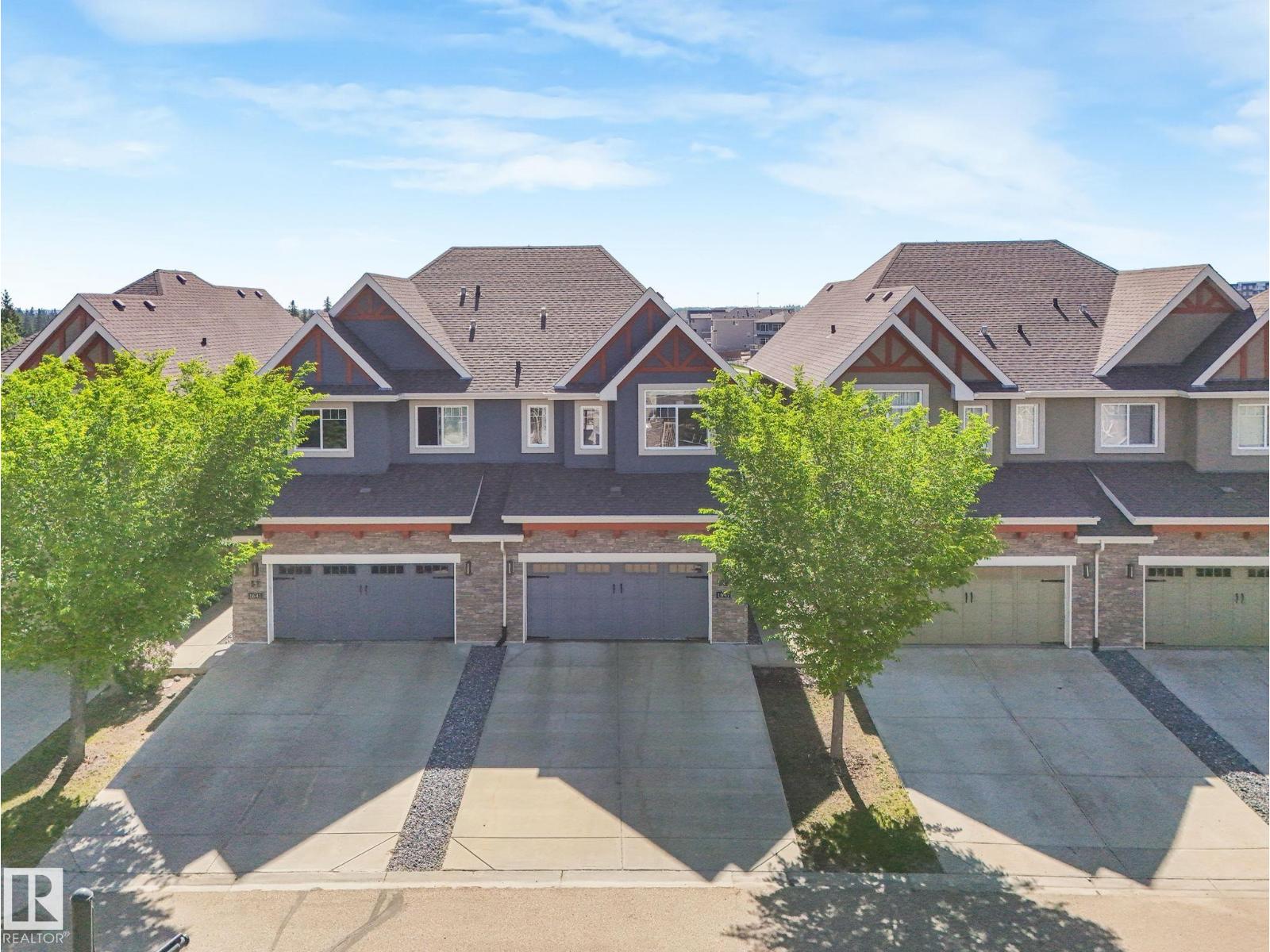 MLS® listing #29914260 for sale located at #3 1641 James Mowatt TR SW