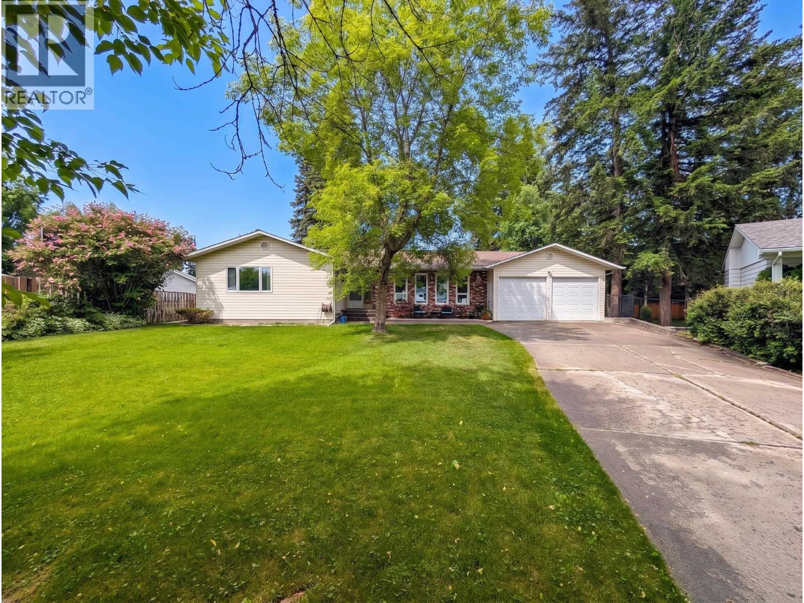 MLS® listing #29914867 for sale located at 7918 MELBOURNE PLACE