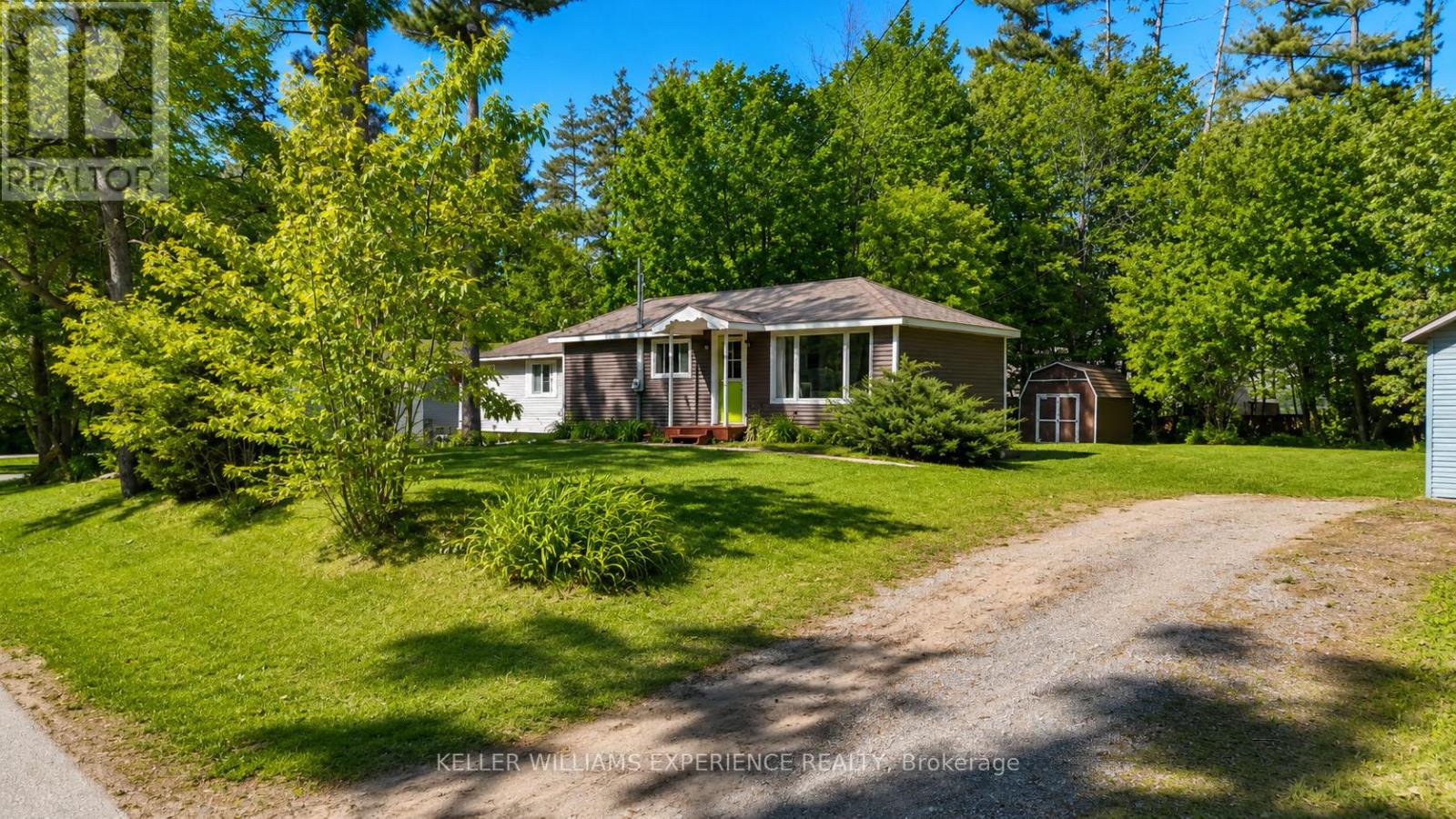 MLS® listing #29914906 for sale located at 3319 KNIGHT AVENUE