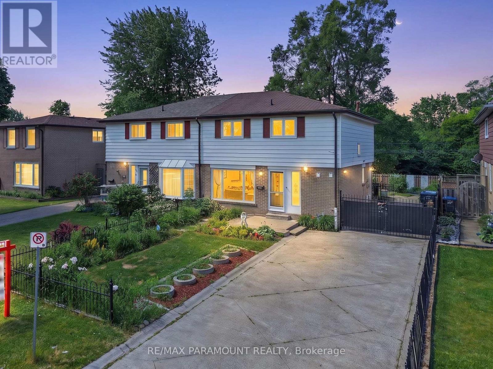 MLS® listing #29914949 for sale located at 47 CLOVERDALE DRIVE