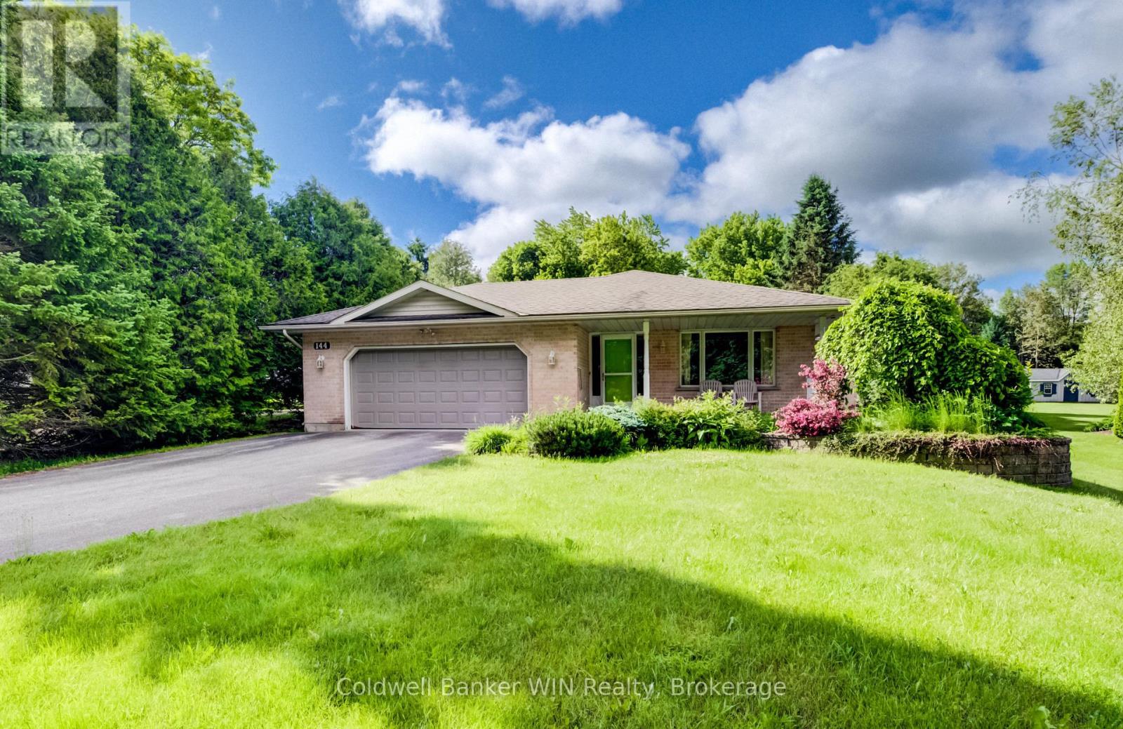 MLS® listing #29915435 for sale located at 144 SOUTH WATER STREET