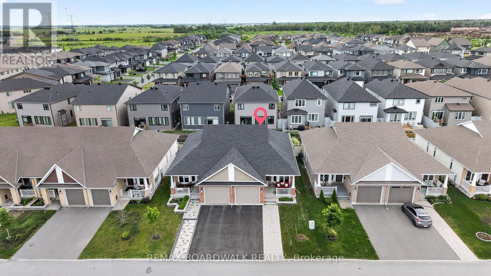 MLS® listing #29915485 for sale located at 224 MAYGRASS WAY
