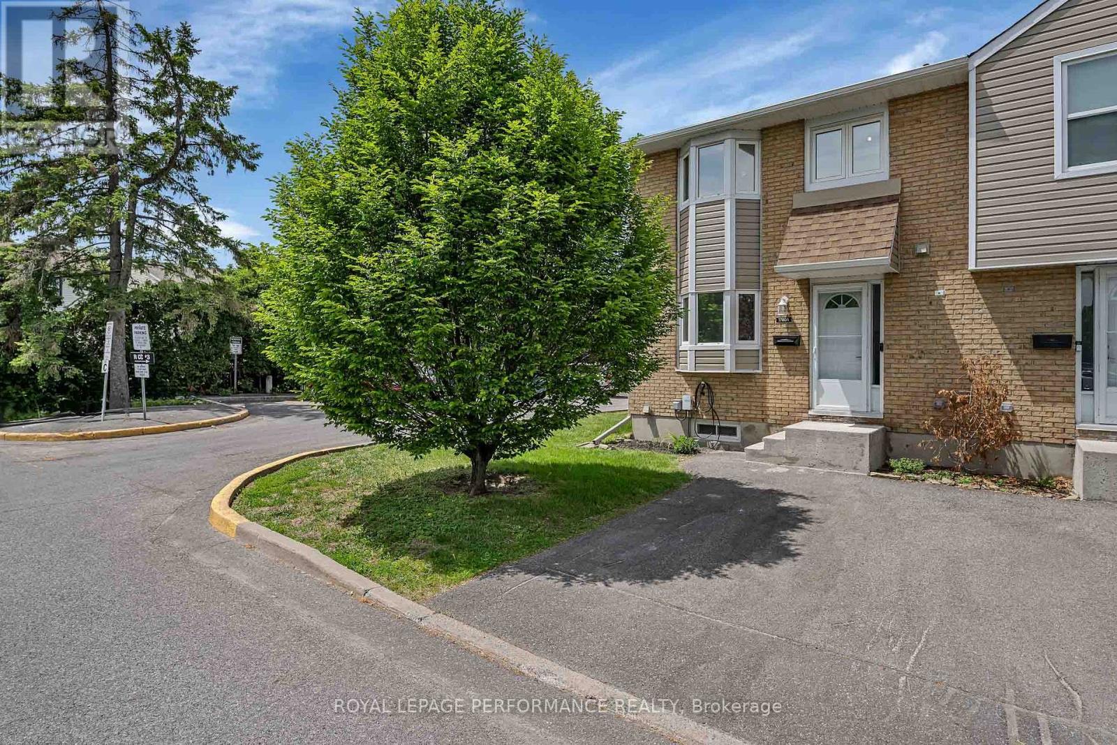 MLS® listing #29915959 for sale located at A - 1780 LAMOUREUX DRIVE