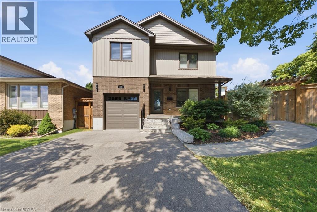 MLS® listing #29916015 for sale located at 21 SANDY Row