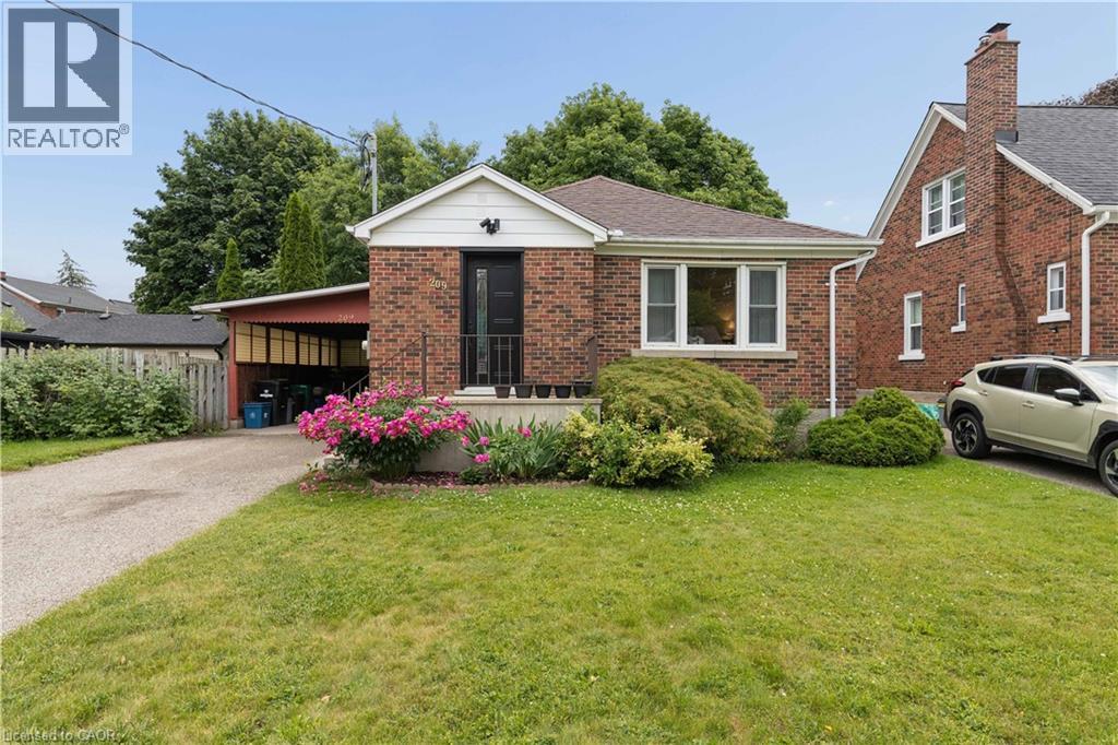 MLS® listing #29916146 for sale located at 209 BEDFORD Road