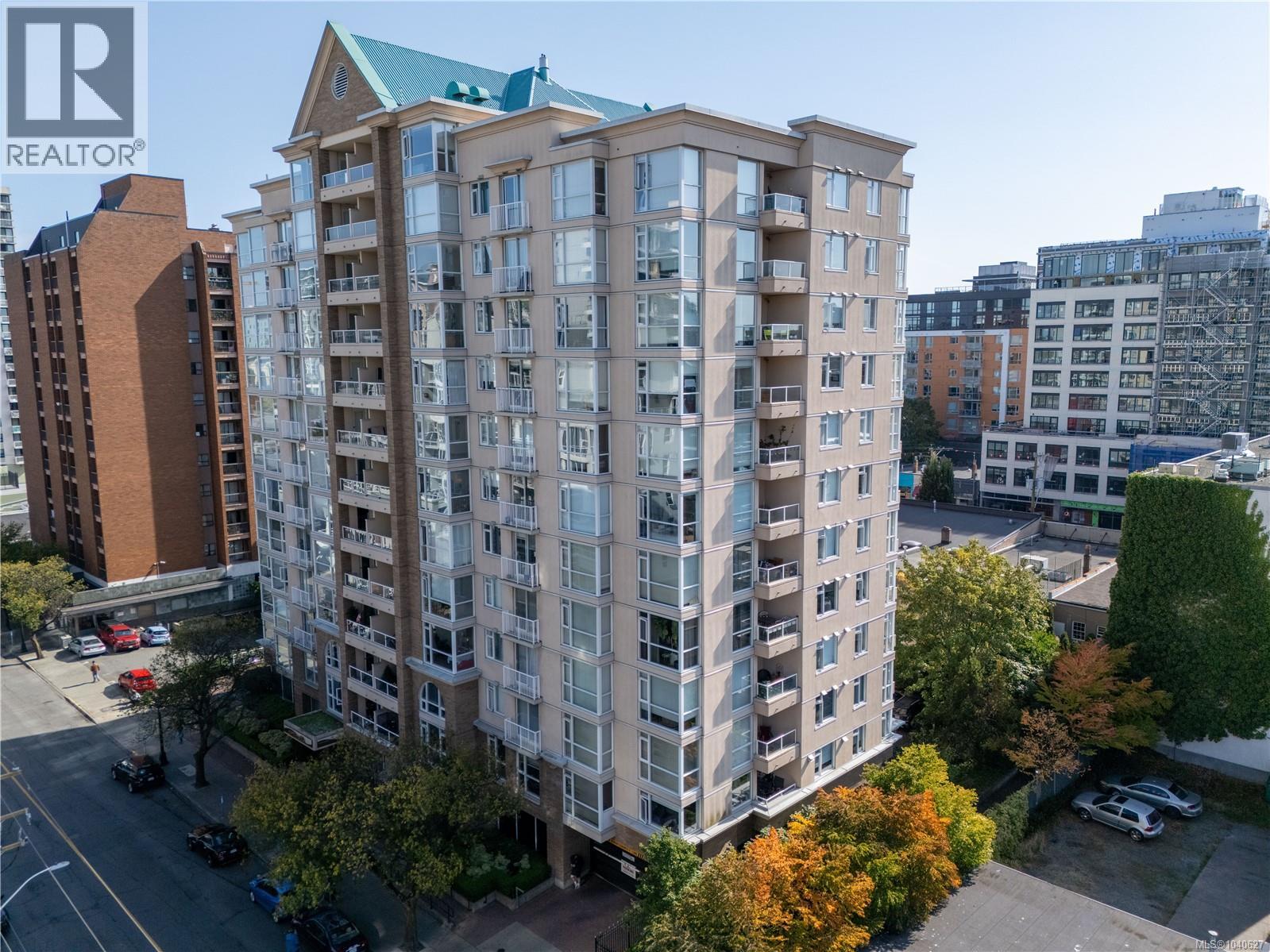 MLS® listing #29916313 for sale located at 603 835 View St