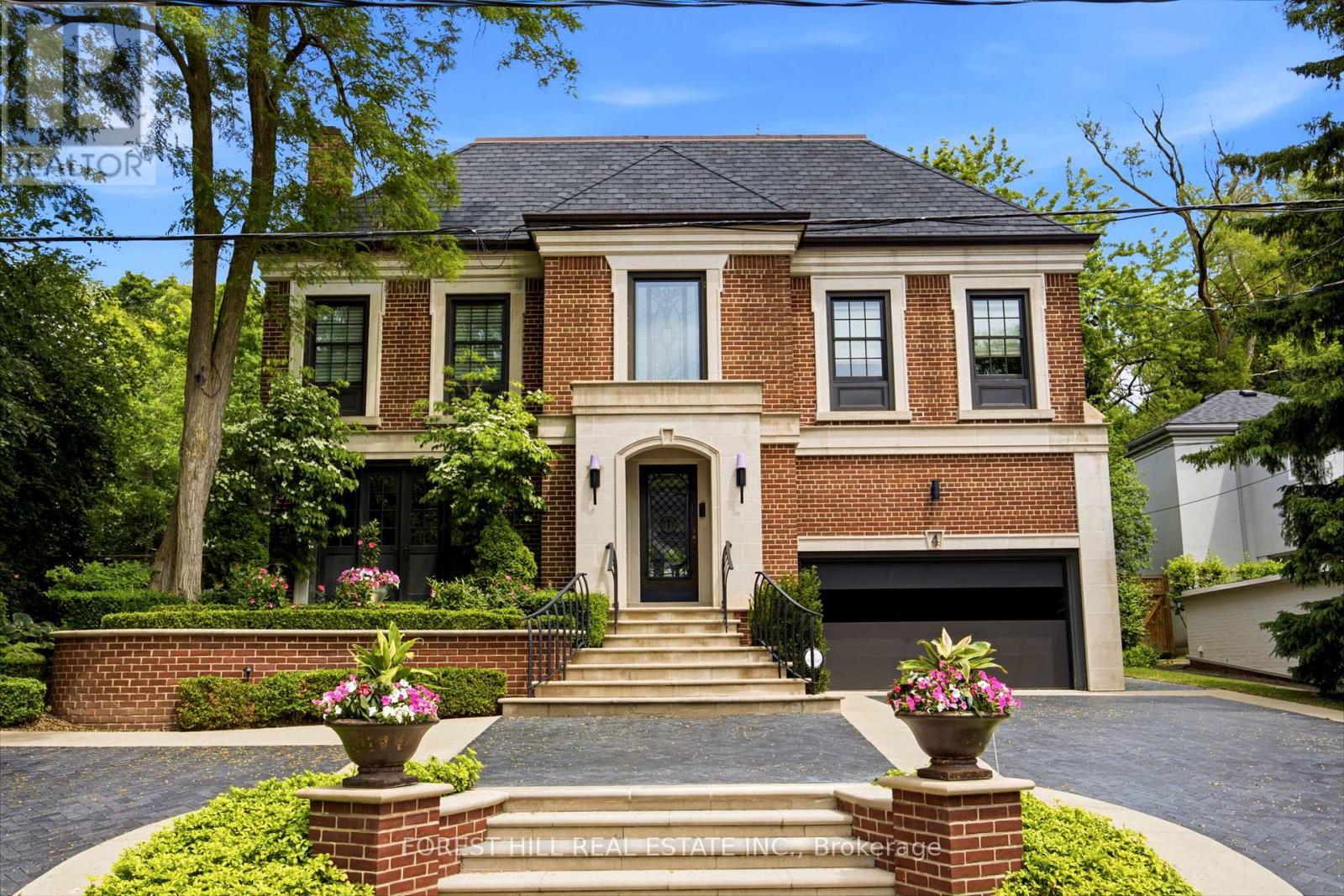 MLS® listing #29917484 for sale located at 4 RIDGEWOOD ROAD