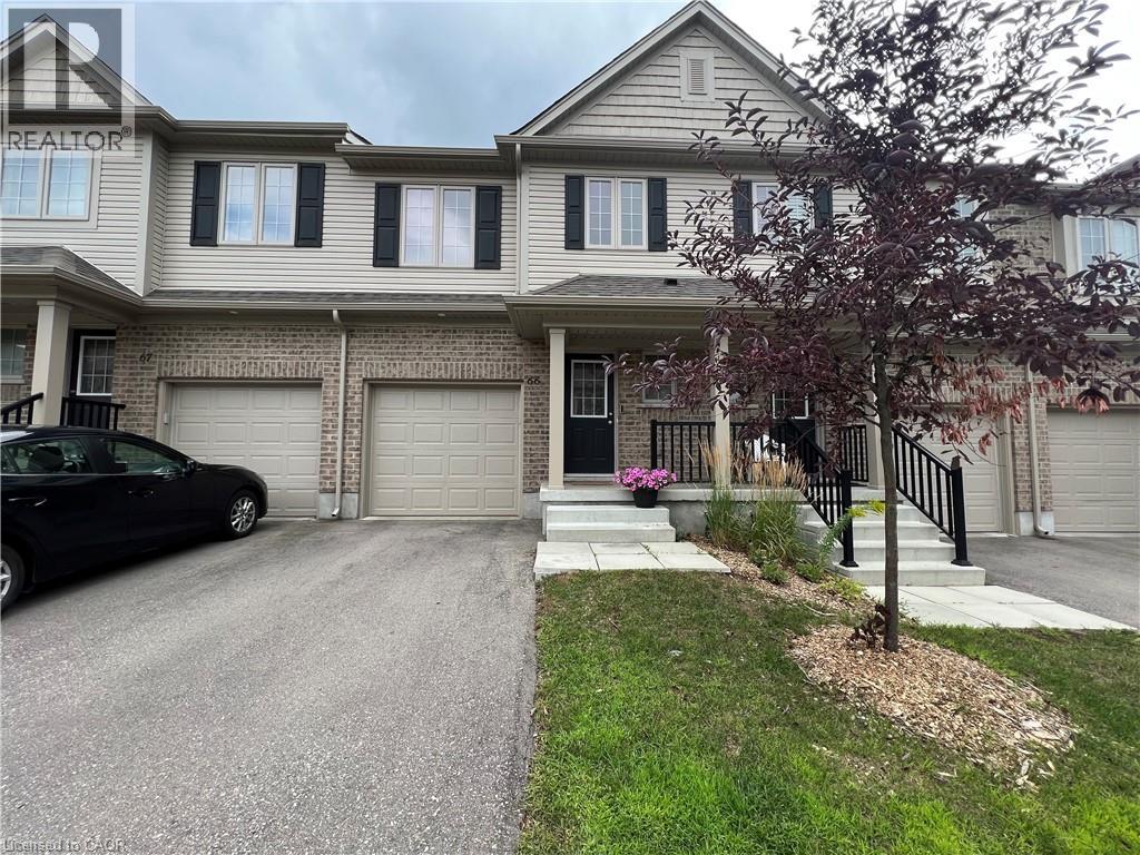 MLS® listing #29918736 for sale located at 50 PINNACLE Drive Unit# 66